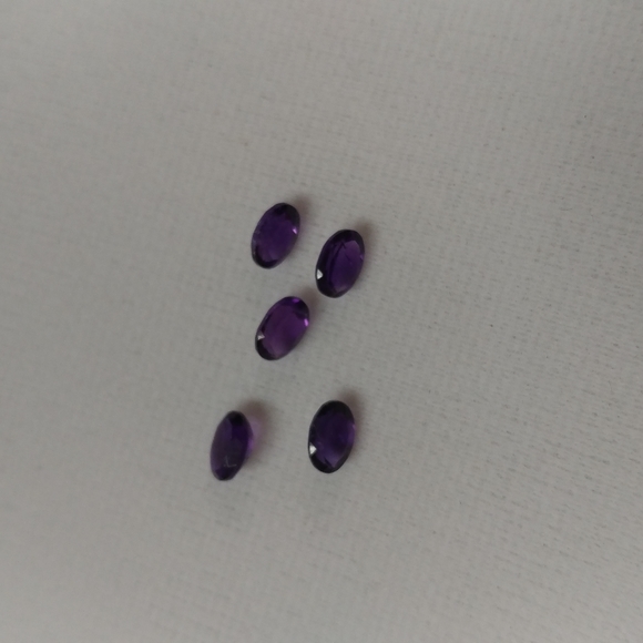 Amethyst, faceted, ready to set - Picture 3 of 5